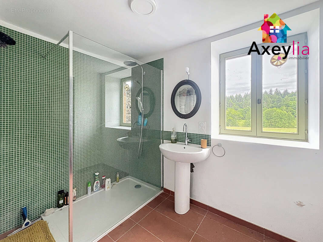 Maison à SEMUR-EN-BRIONNAIS