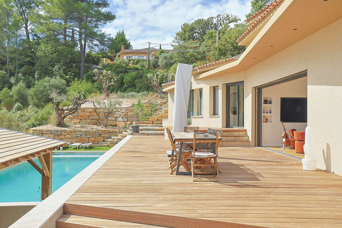 Maison à SOLLIES-VILLE