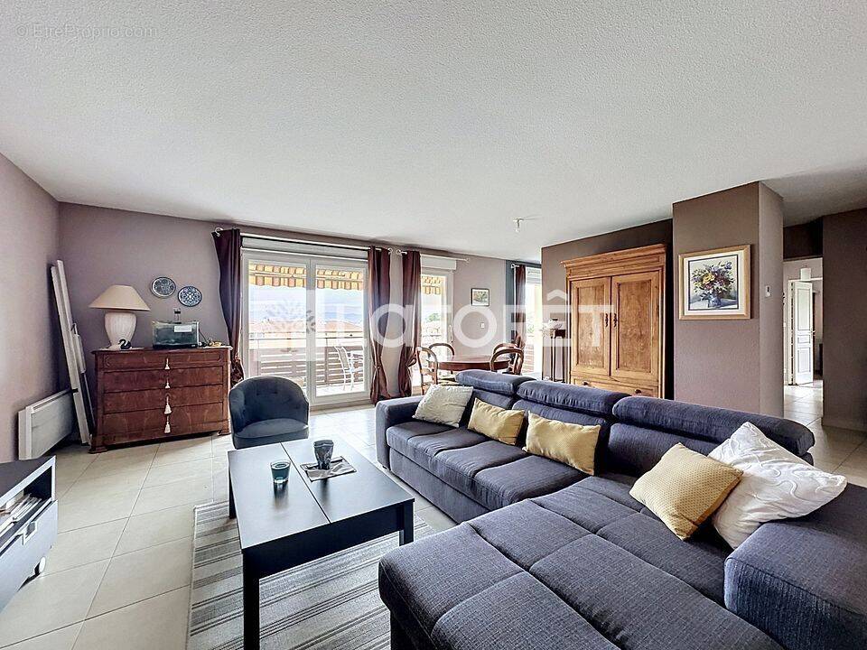 Appartement à JASSANS-RIOTTIER