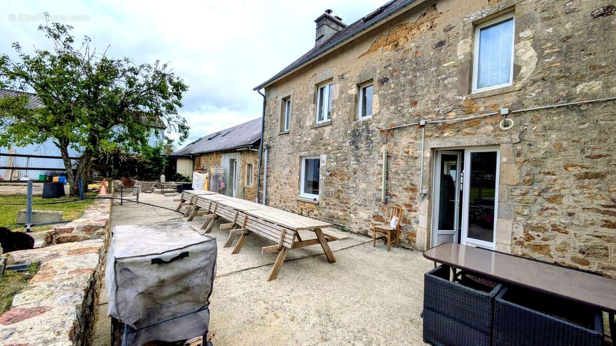 MAISON et gîtes su - GITES - Installations EQUESTRES - photo 2