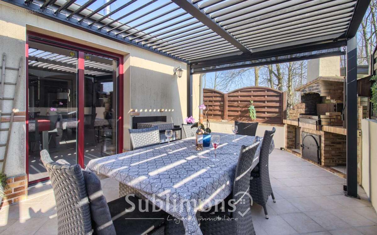 Maison à SAINT-MEEN-LE-GRAND