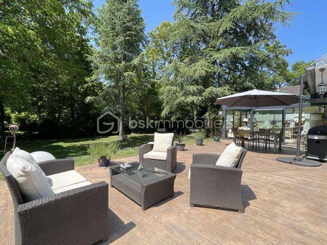 A Vendre / Propriété bucolique à Germigny L'évêque 263 m2 - photo 3