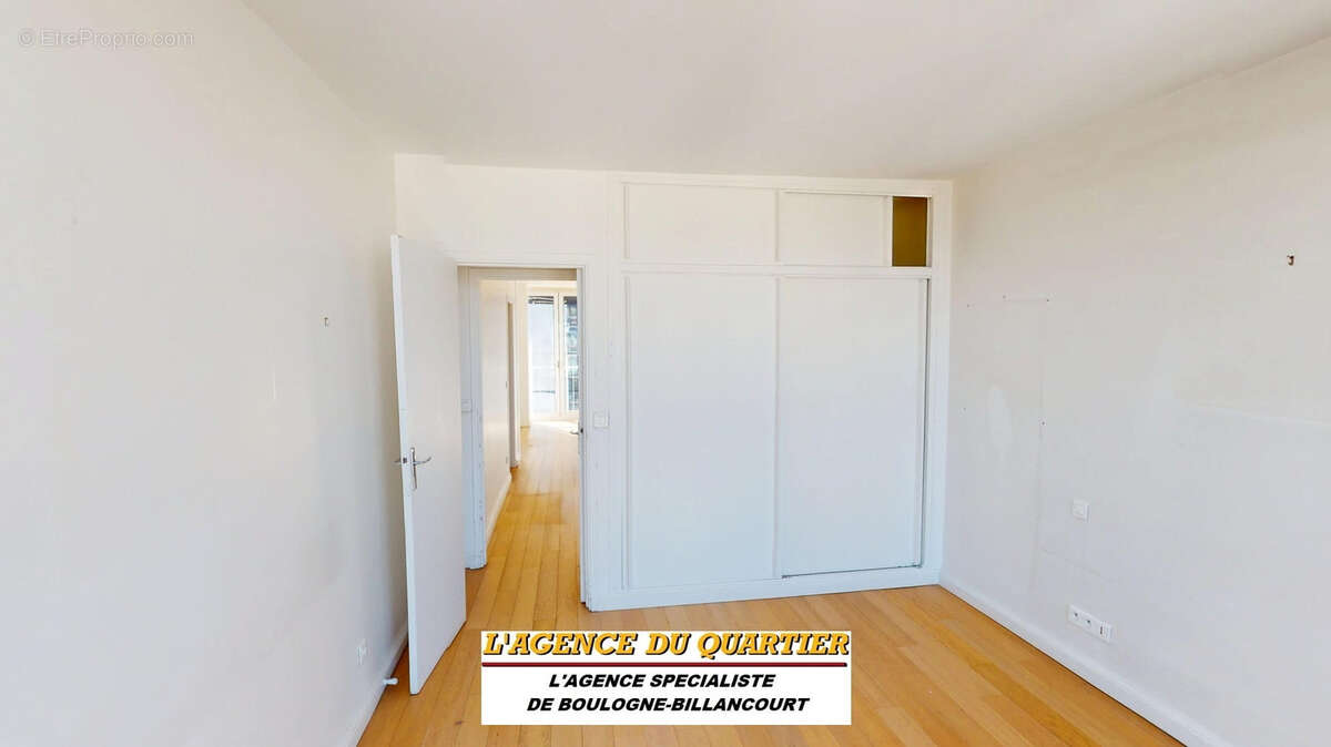 Place Corneille 3/4 pièces en étage élevé, 77 m² - photo 7