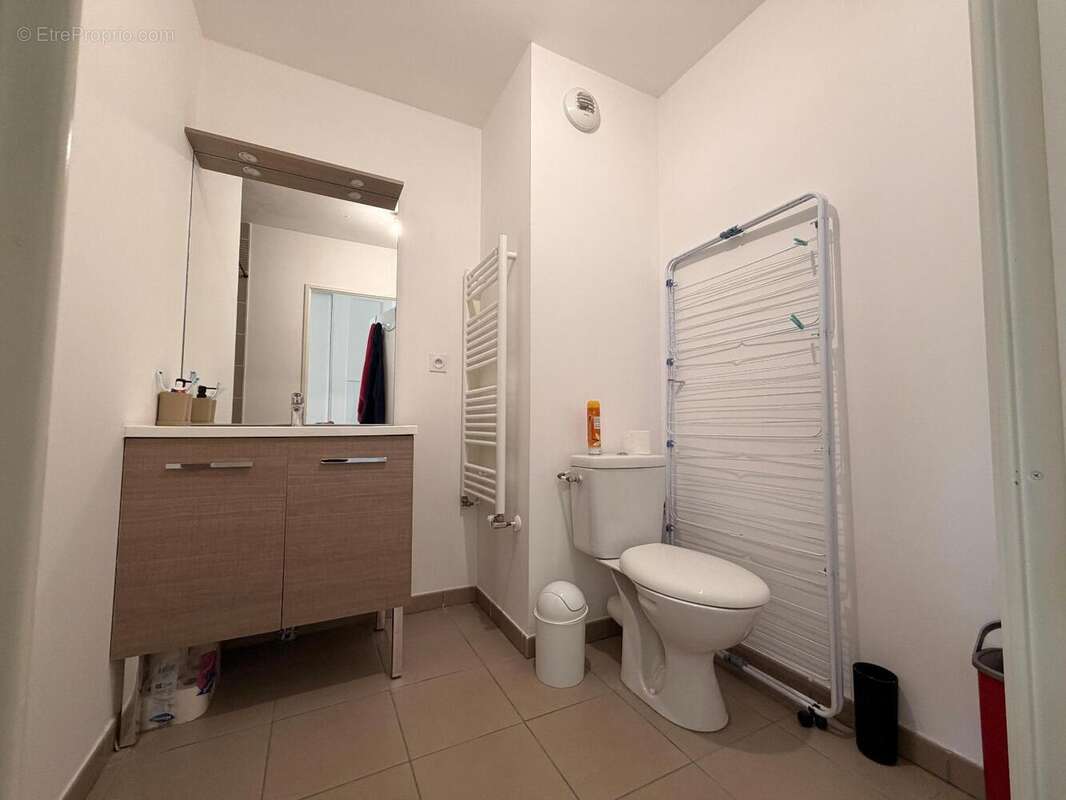   - Appartement à LYON-7E