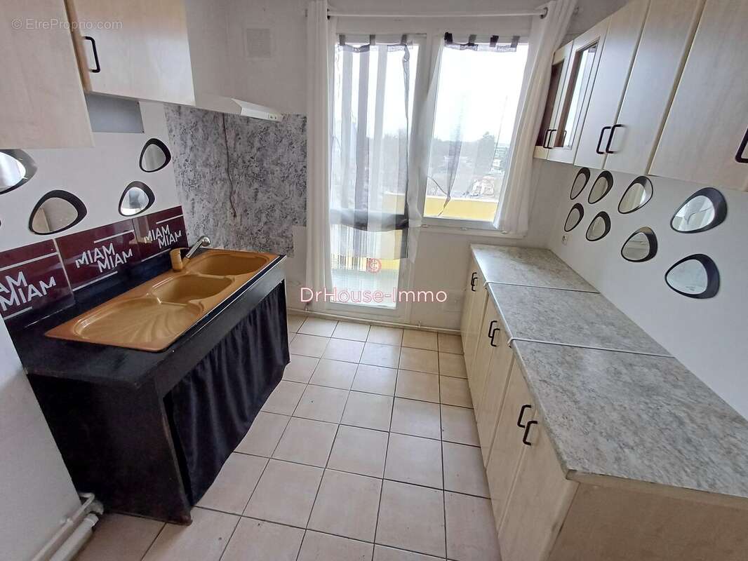 Appartement à SAINT-QUENTIN