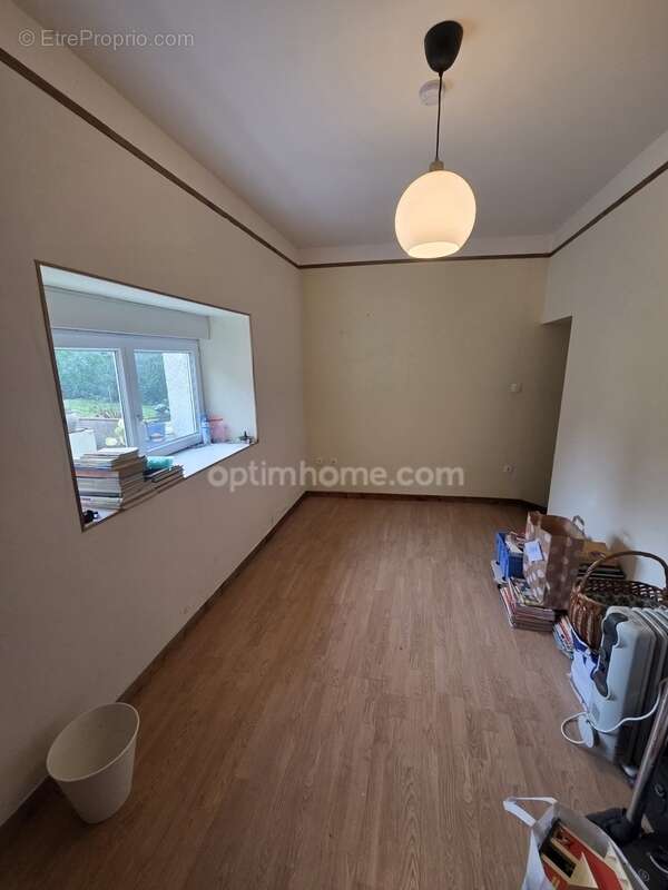 Maison à MONT-DEVANT-SASSEY