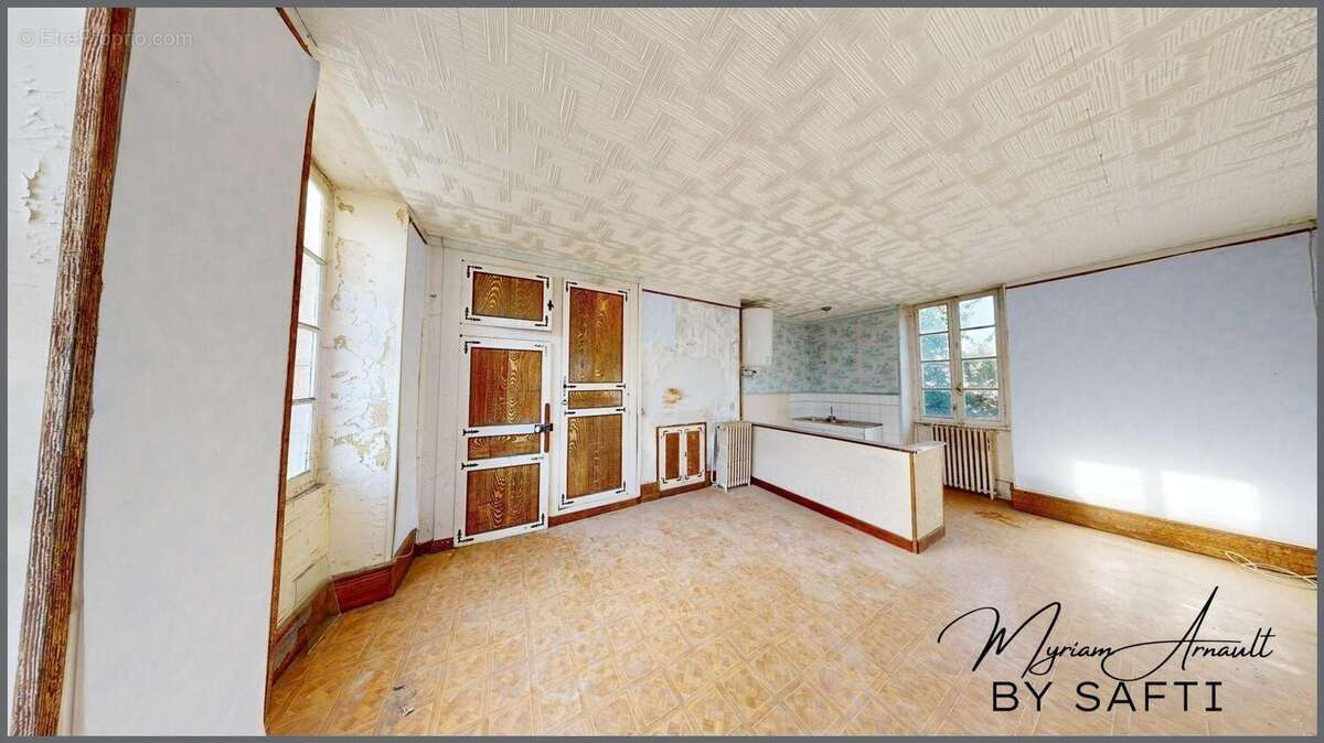 Maison 190 m² à Dun-Le-Palestel  - photo 6