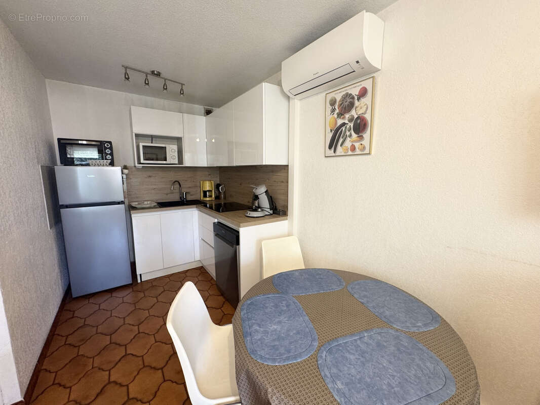 Appartement à BORMES-LES-MIMOSAS
