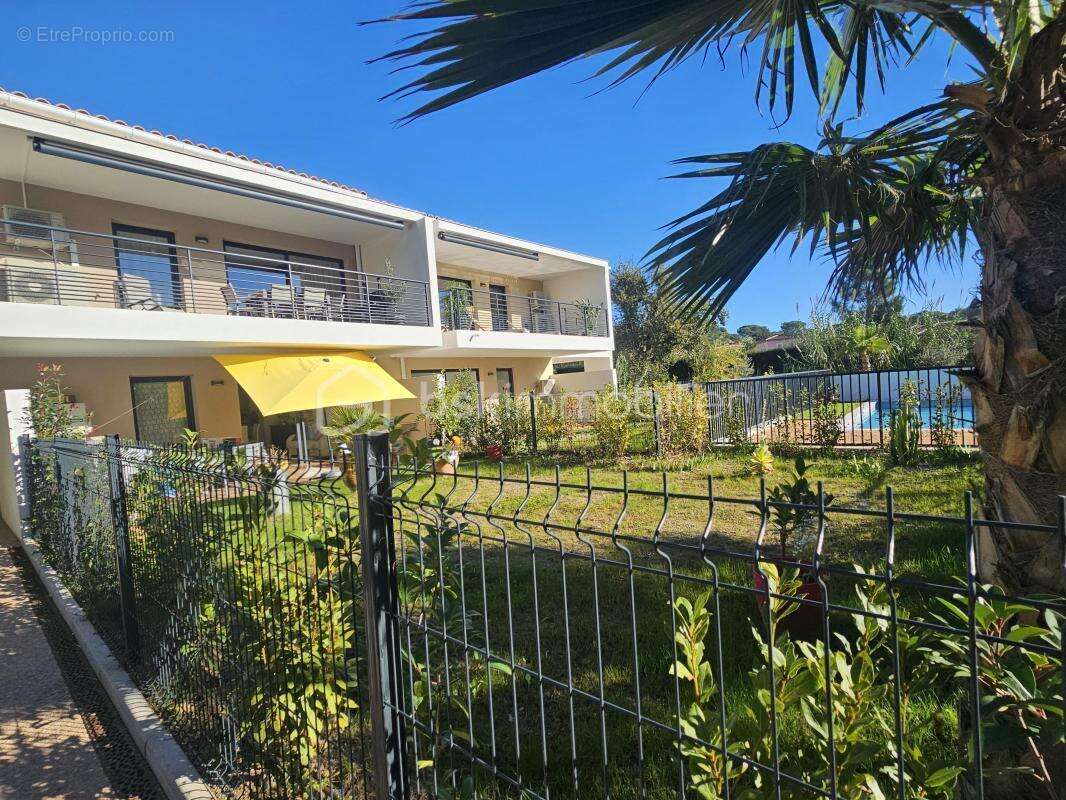 Appartement à SAINT-RAPHAEL