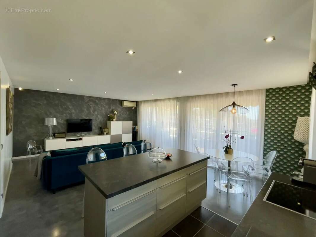 Appartement à MENTON