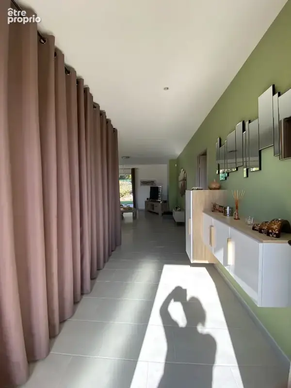 Maison contemporaine 153 m²  avec piscine Proche commerces - photo 9