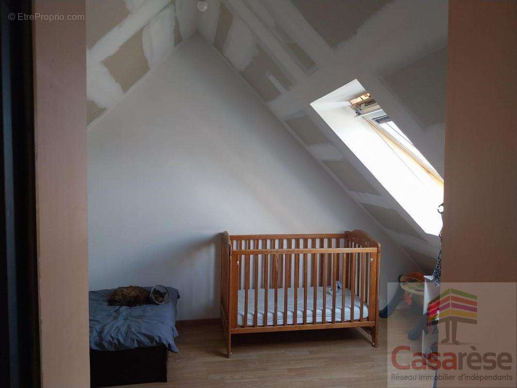 Maison 88 m² à Pleugueneuc  - photo 6