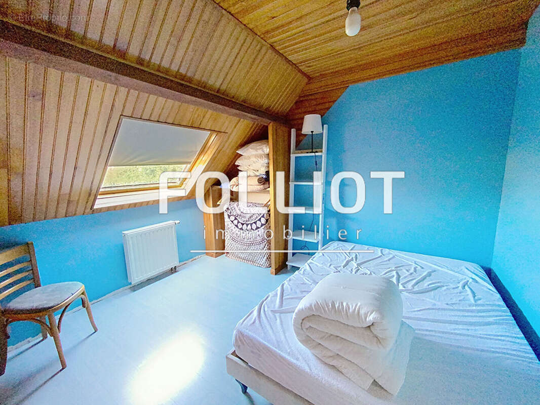 Maison à REGNEVILLE-SUR-MER