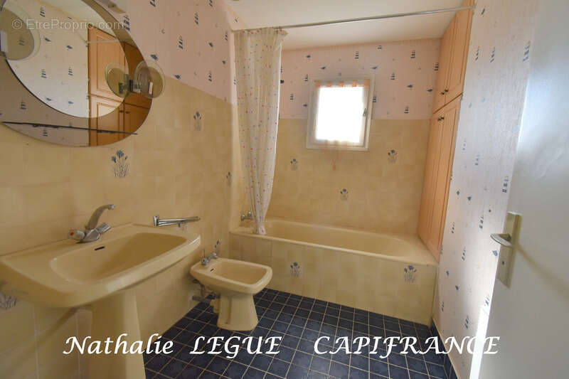 Maison à BEAUVOIR-SUR-MER