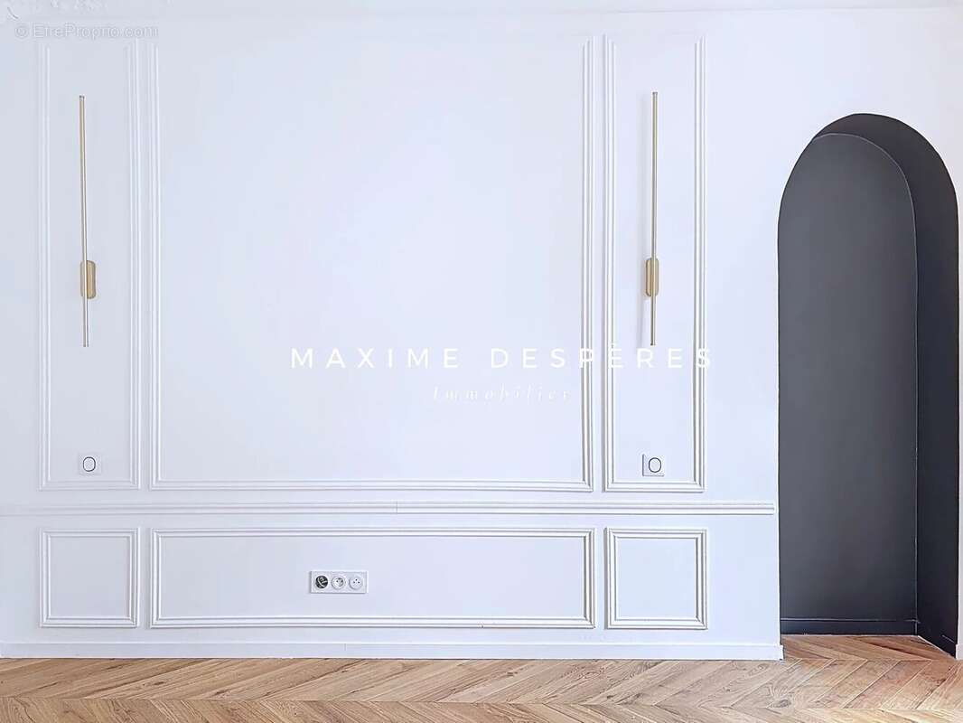 Appartement à PARIS-17E