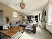 Maison à CAMPHIN-EN-CAREMBAULT