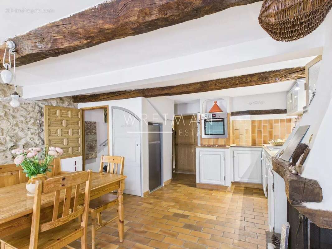 Appartement à VENCE