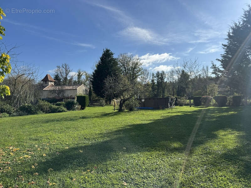 Maison à PONTEYRAUD