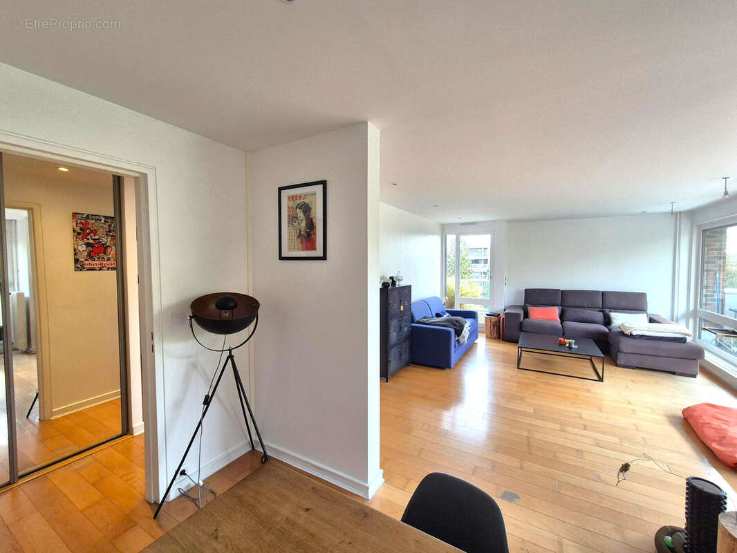 Appartement à JOUY-EN-JOSAS