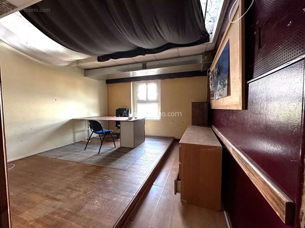 Vente Bureau-local Roanne(42300) 189 000ï¿œ - photo 5