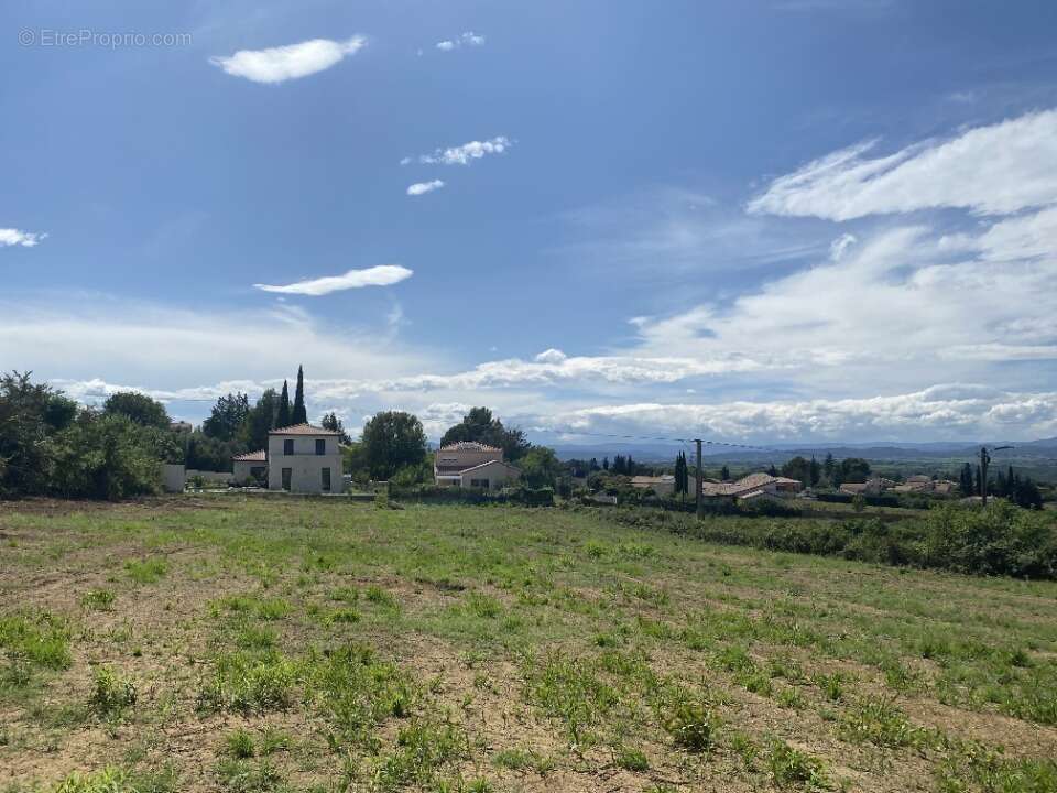 Terrain à GIGNAC