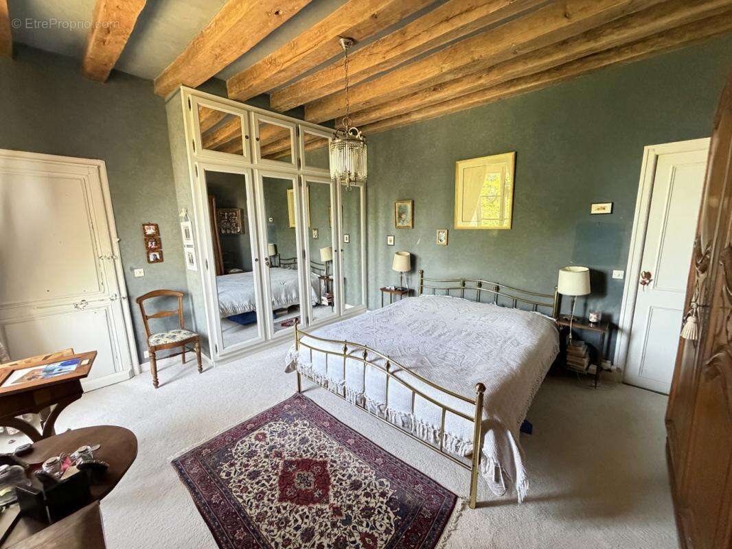 Maison à CORMES
