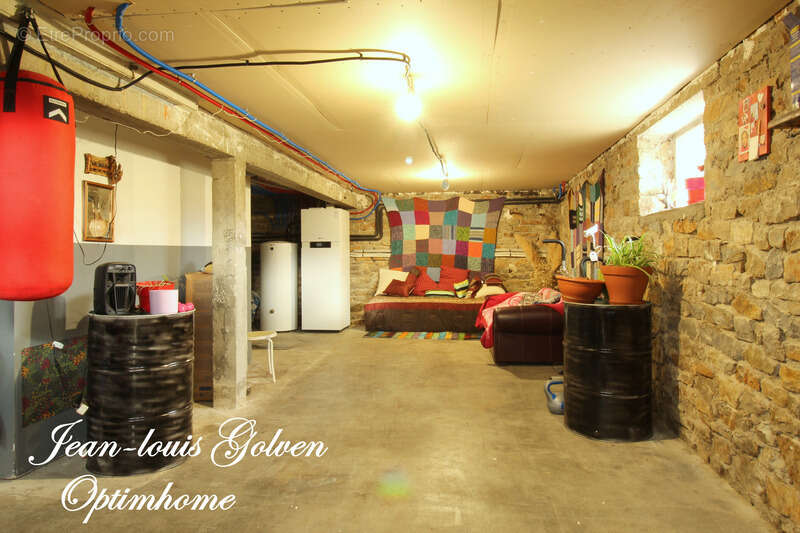 Maison à SEVERAC-LE-CHATEAU