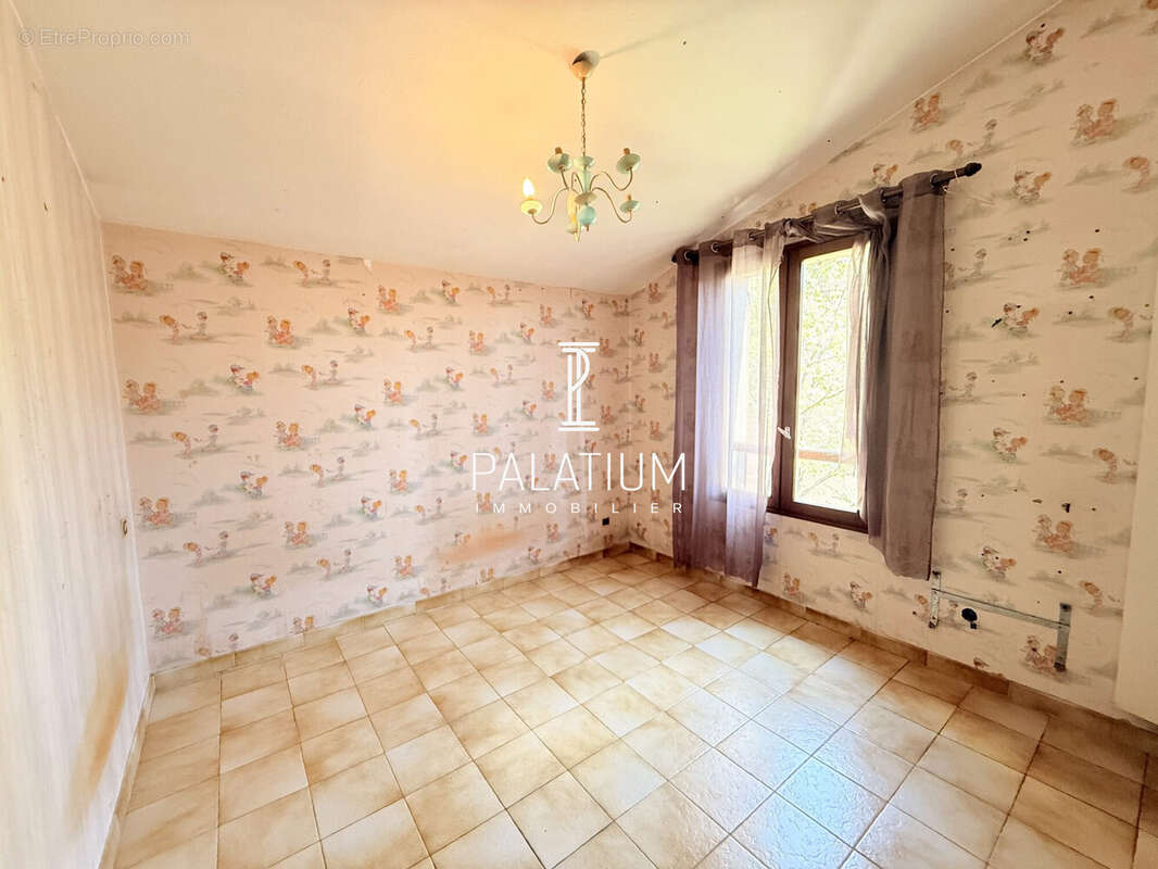 Chambre 1  - Maison à SISTERON