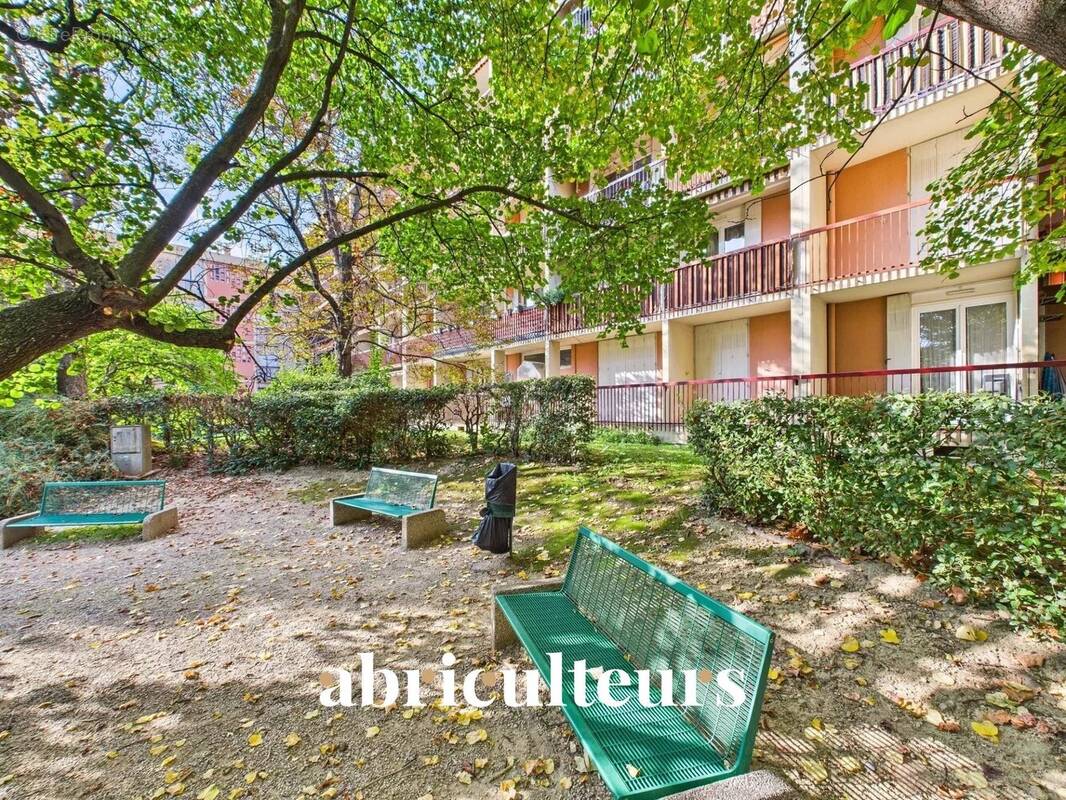 Appartement à AIX-EN-PROVENCE