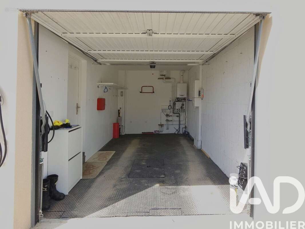 Photo 9 - Maison à BRIERES-LES-SCELLES