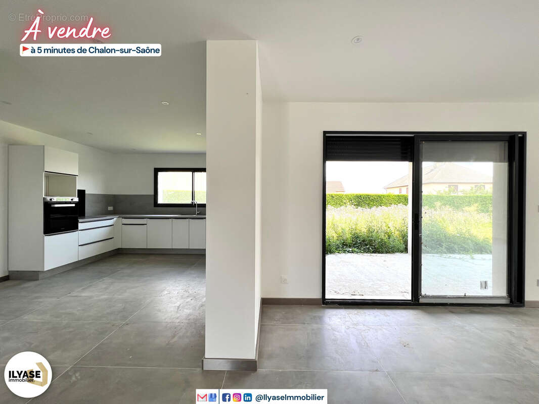 Maison neuve  Bel espace de vie  4 CH  680 m2 - photo 12
