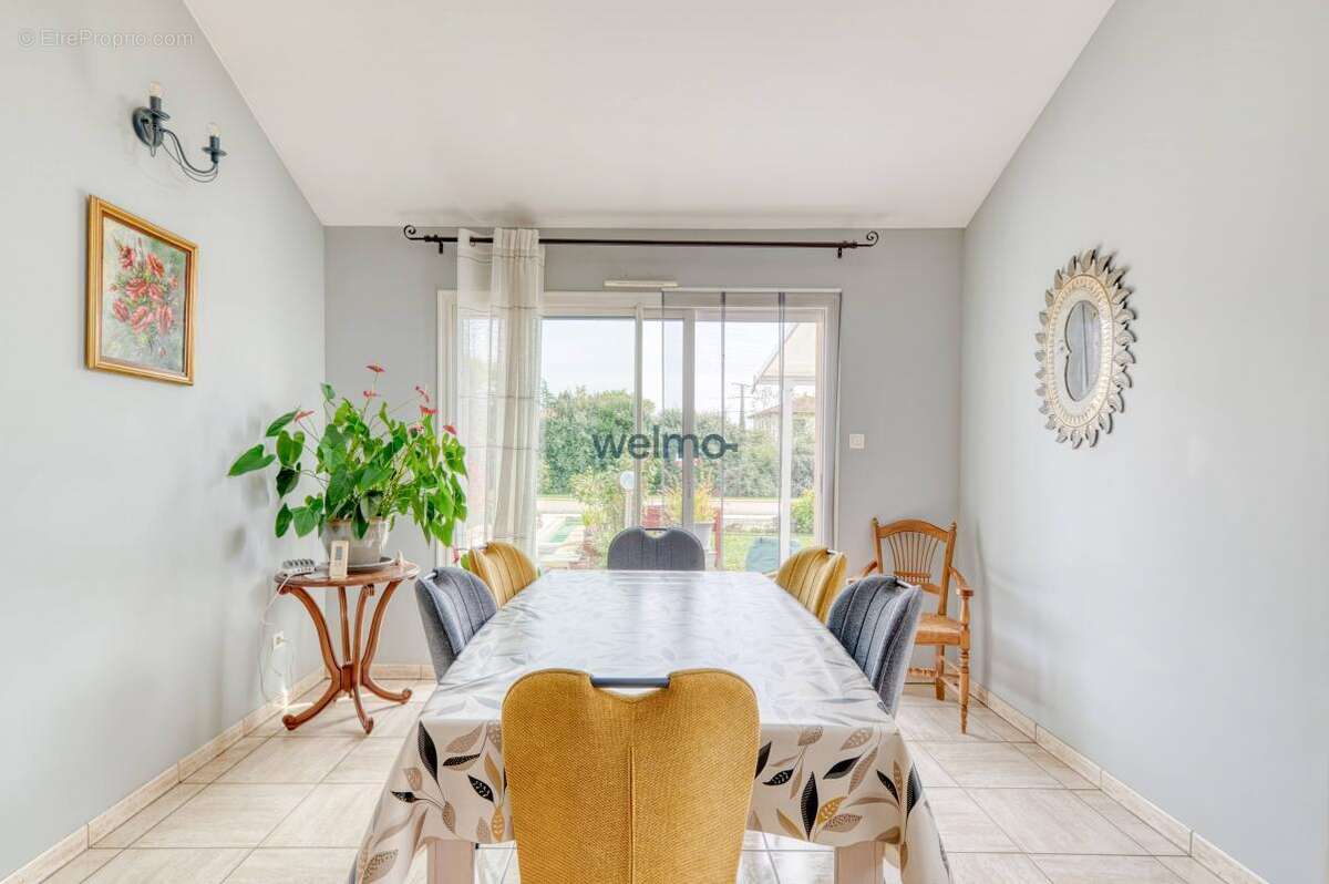 Maison à BEAUREPAIRE