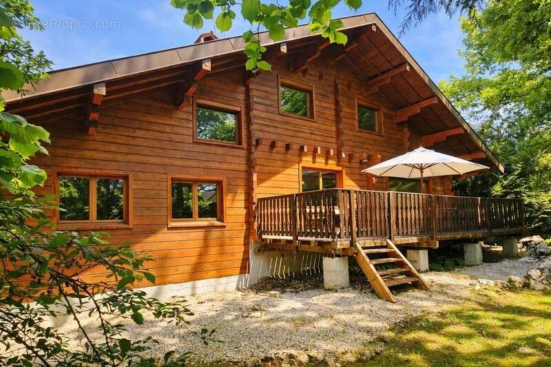 Chalet bois en madrier à vendre dans le Jura, entre Andelot-En-Montagne et Champagnole (39300) - photo 7