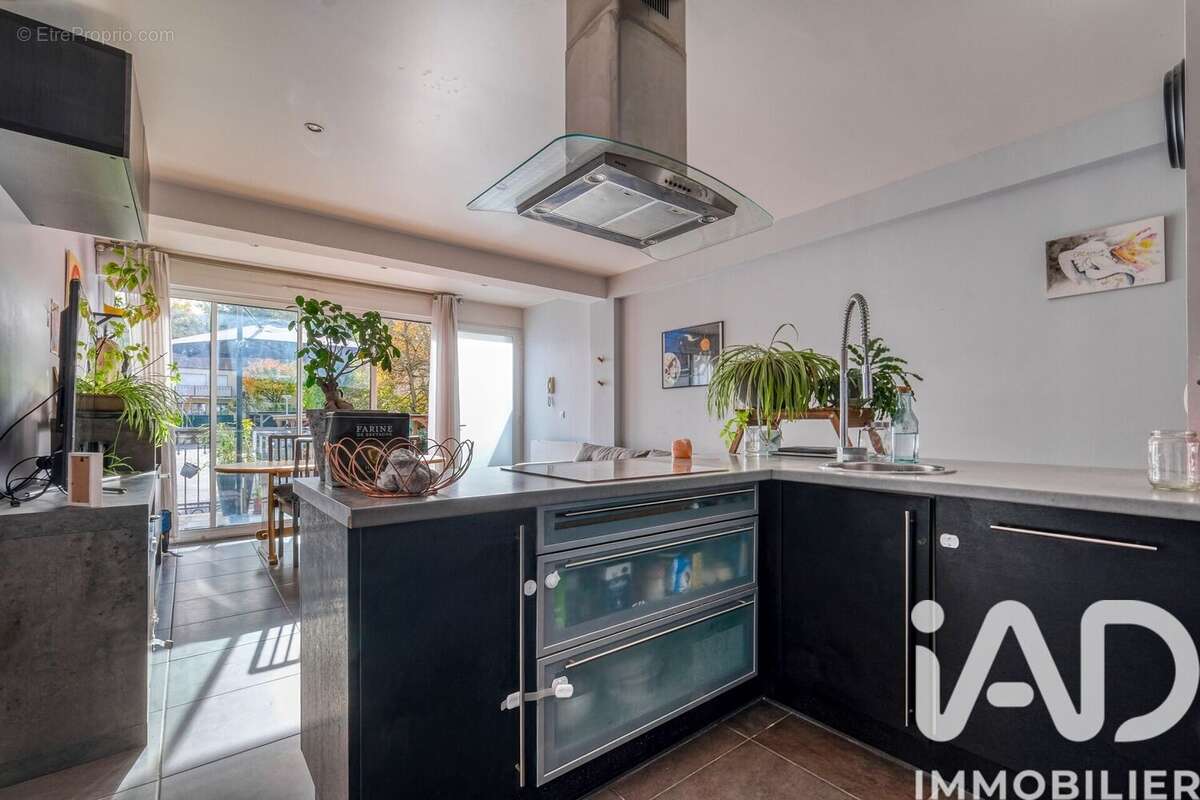 Photo 4 - Maison à CHAMPS-SUR-MARNE