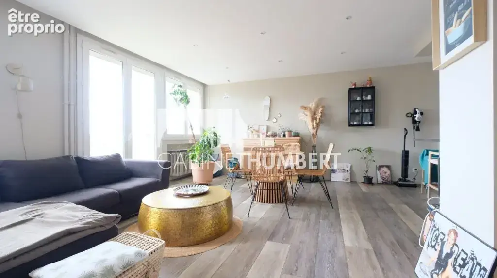 Appartement 87 m² à Saint-Etienne  - photo 5