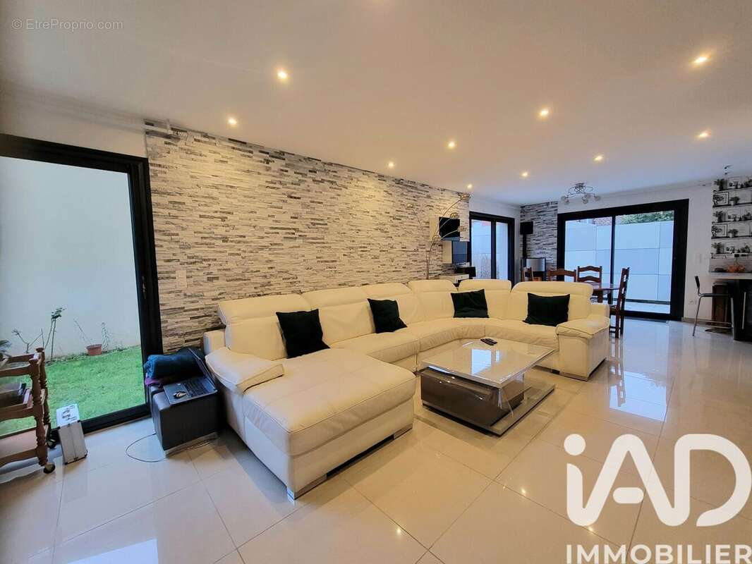 Photo 4 - Maison à SOTTEVILLE-LES-ROUEN