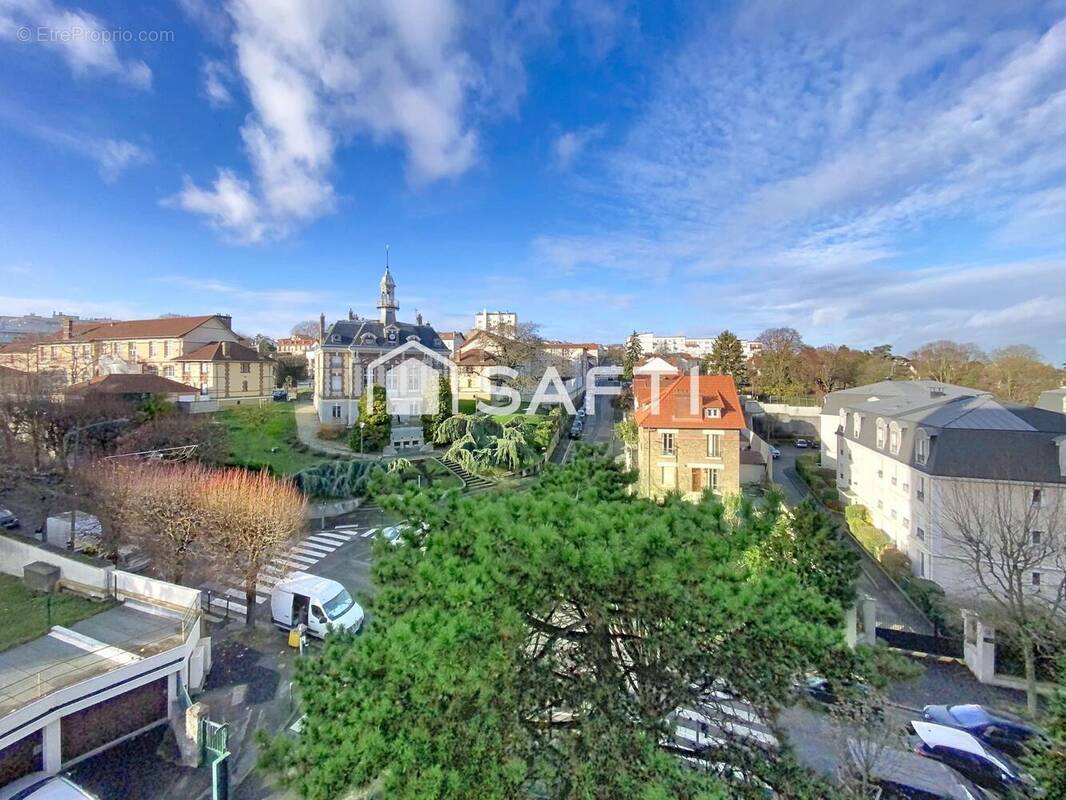 Photo 1 - Appartement à THIAIS