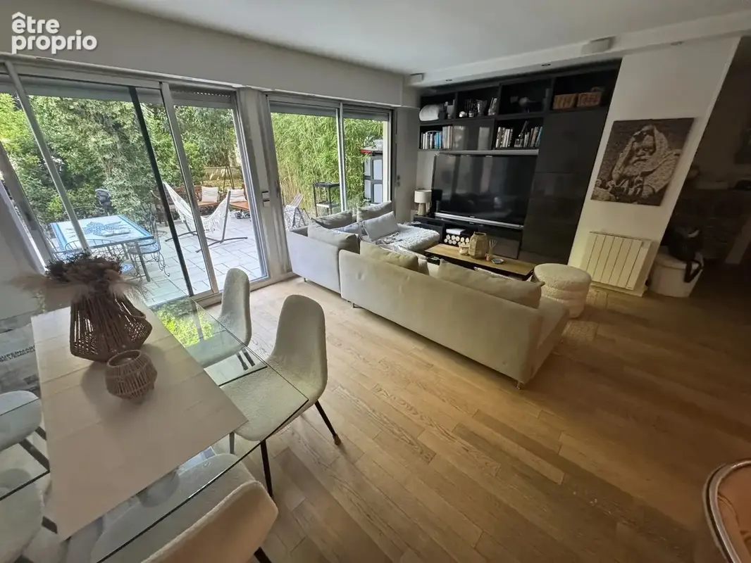 Appartement à PARIS-19E