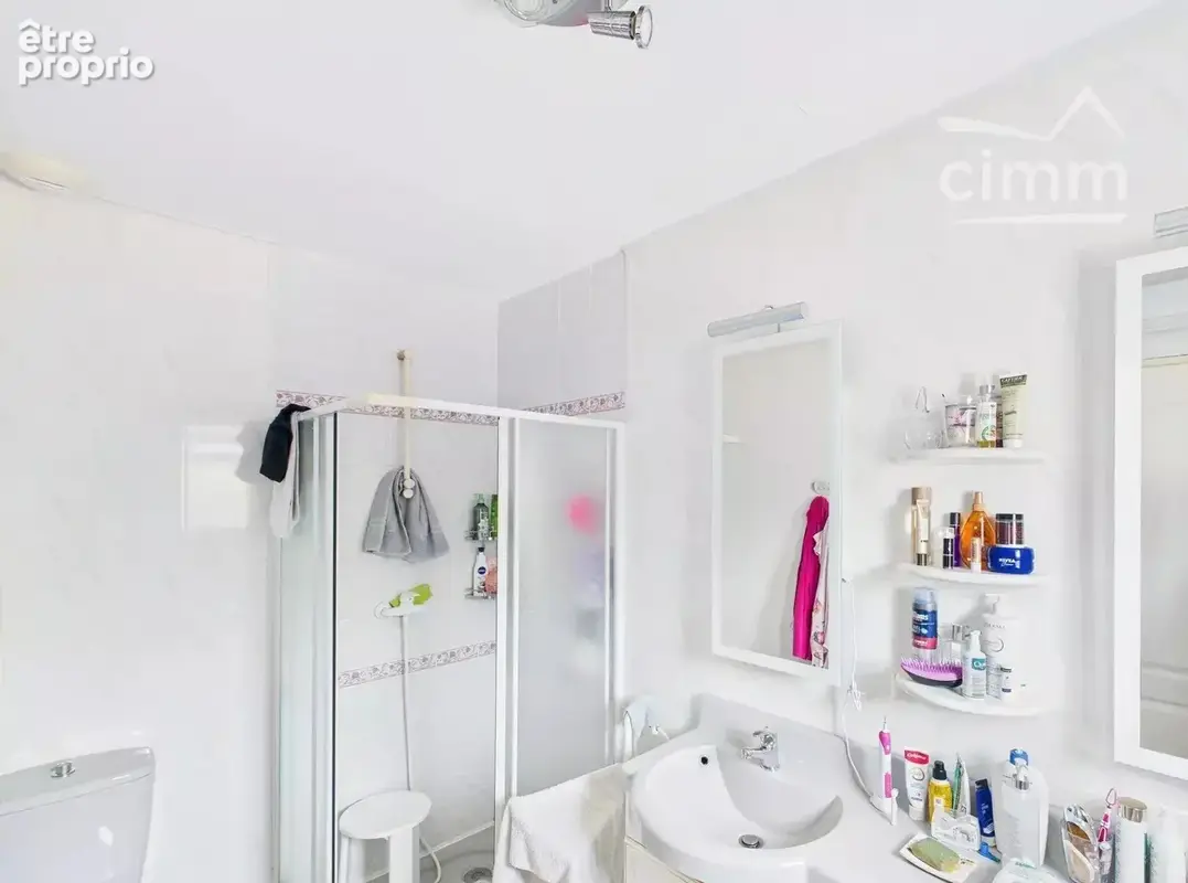 Plain-pied 136 m² avec piscine au sel — Lablachère, à pied des commerces - photo 8