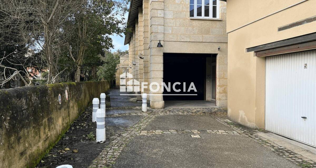Parking à BORDEAUX