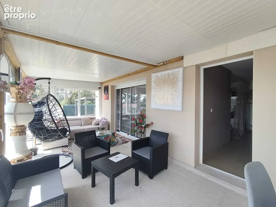 Maison 6 pièces 97 m² à vendre à Chasseneuil-Sur-Bonnieure (16260) - photo 2