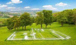 Terrain à ALTHEN-DES-PALUDS