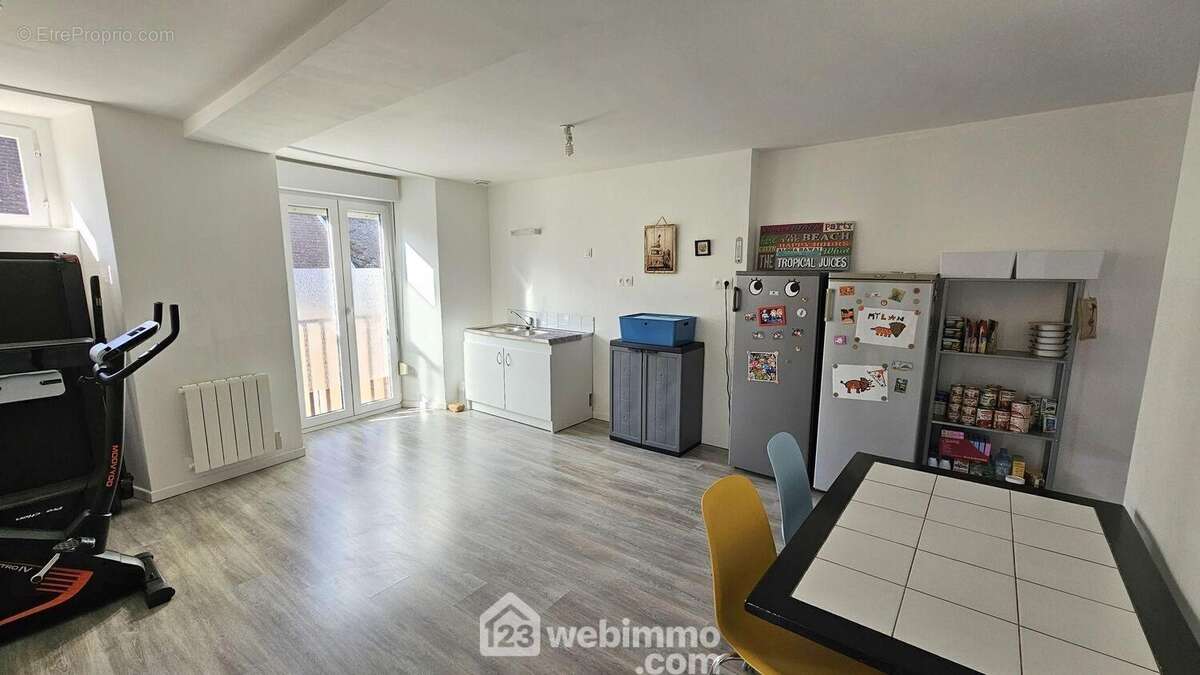 Un espace pour créer votre cuisine d&#039;une surface de 5 m². - Appartement à PUISEAUX