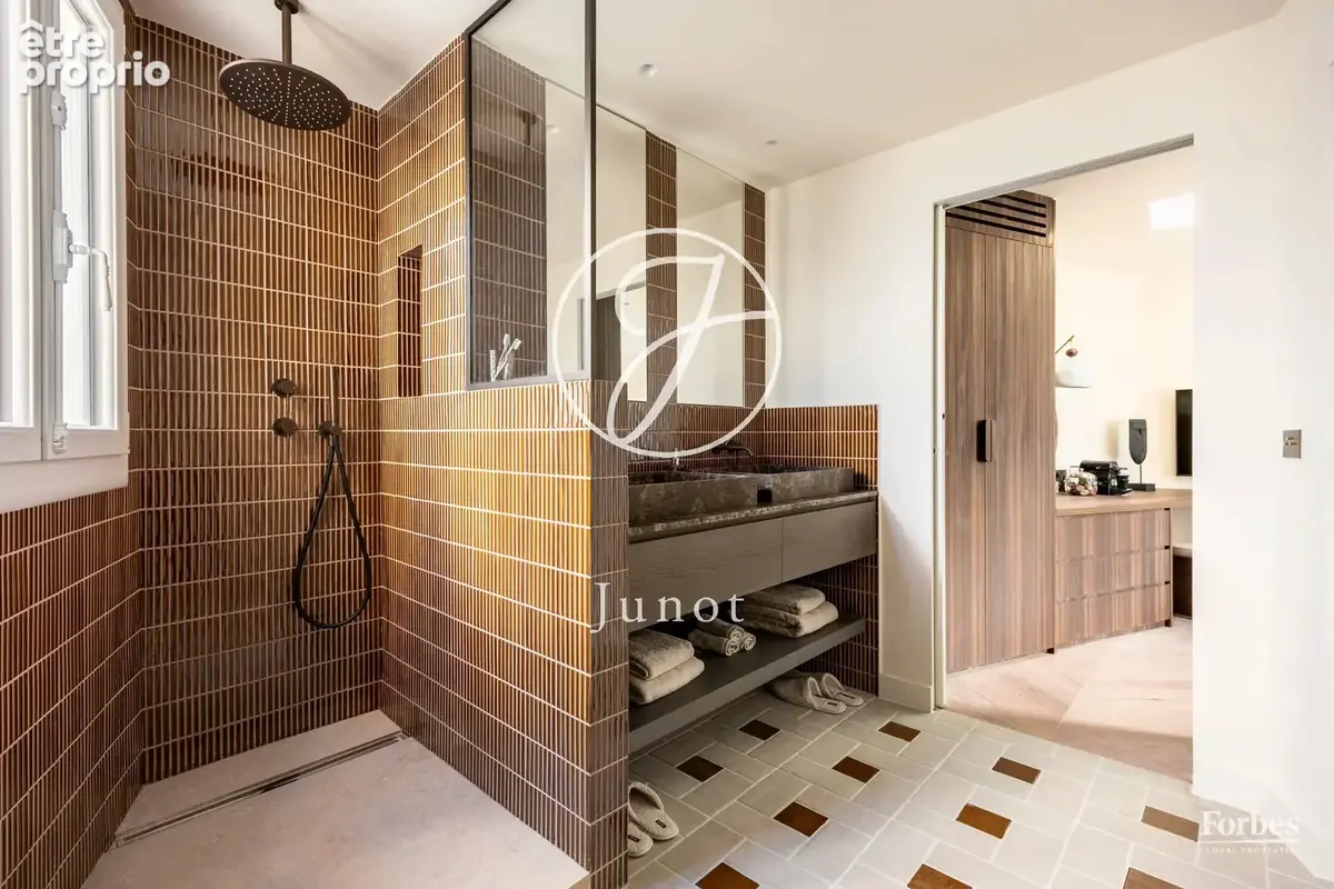 Paris 16e - KLÉBER - Duplex - 3 pièces - 79,63m² Carrez - 82,33m² au sol - 2 chambres - Meublé - photo 14