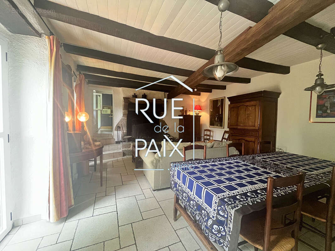 Maison à AZAY-SUR-THOUET