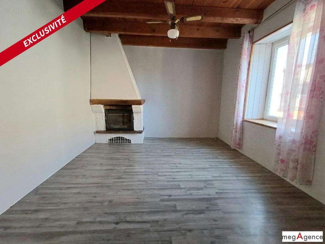 maison 4 pièces 80 m² au calme - photo 2