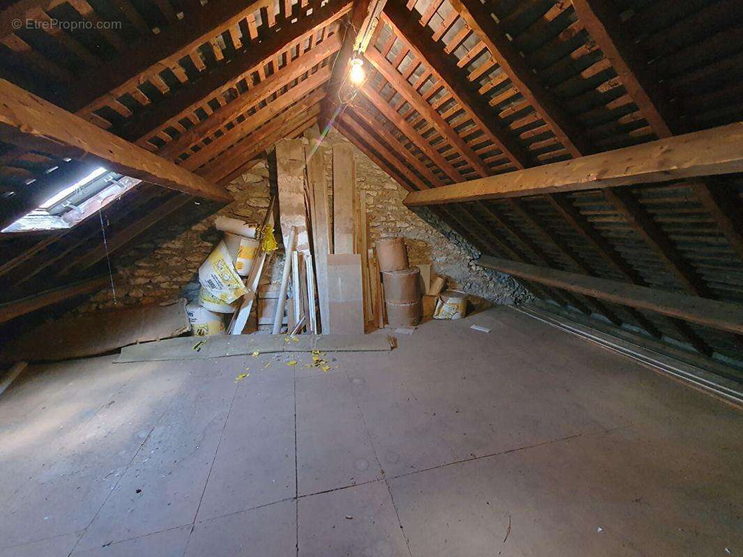 Maison à SAINT-DOULCHARD