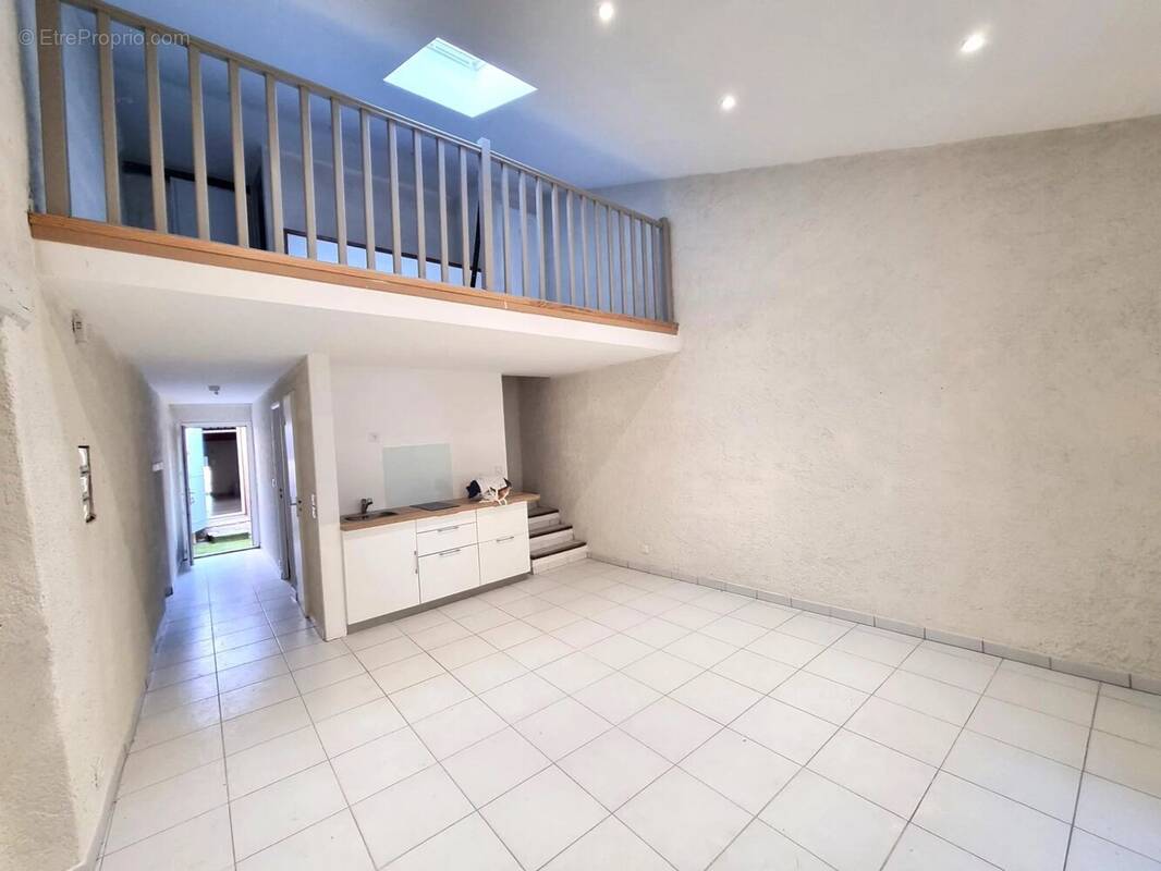 Appartement à LAURIS