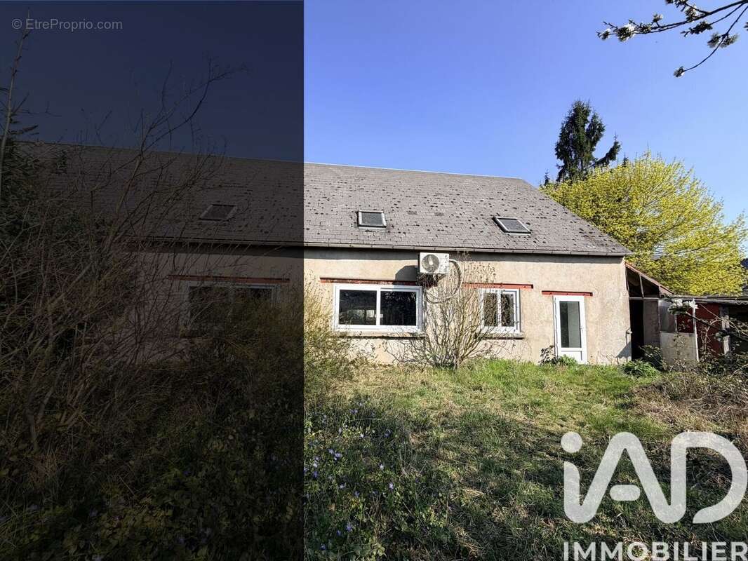 Photo 1 - Maison à CHEVILLY