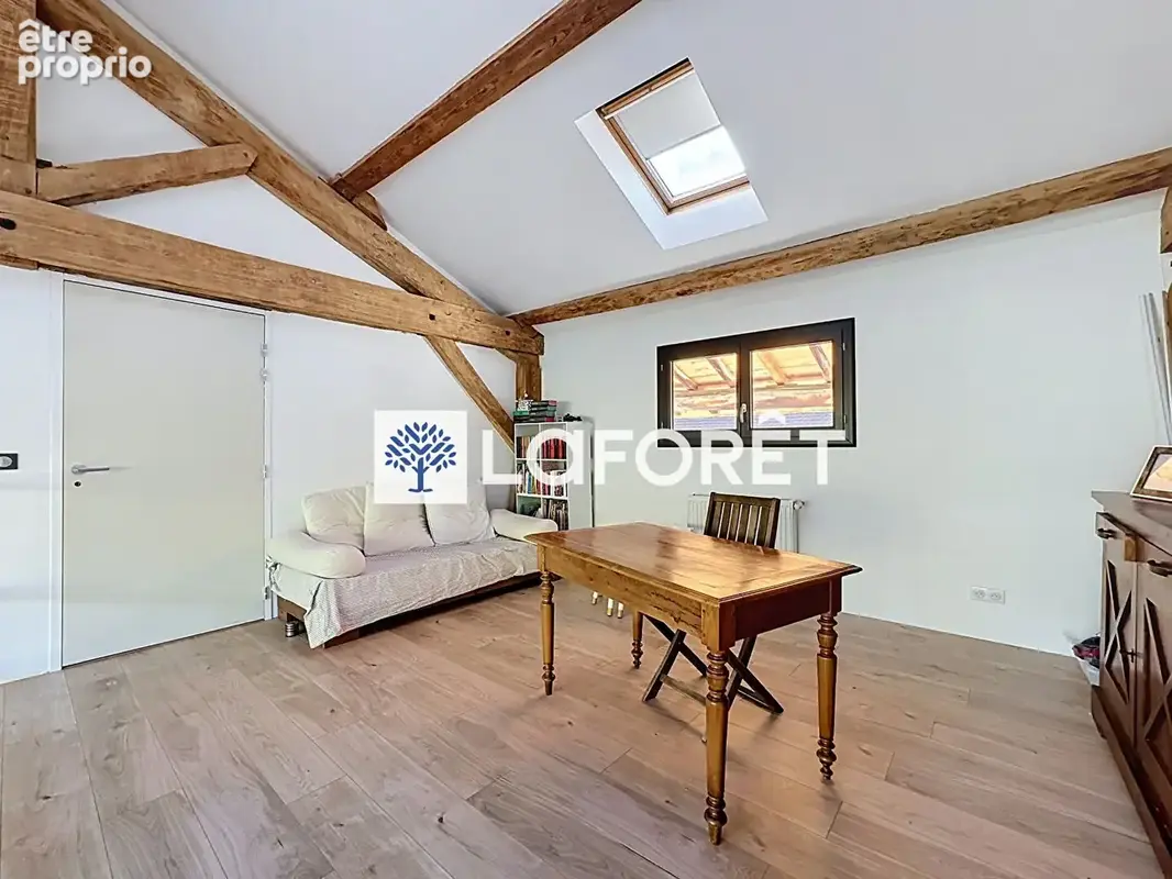 Maison Beynost 7 pièce(s) 233.10 m2 - photo 8
